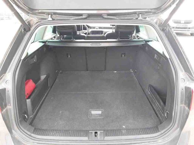Passat Variant 1.4 GTE R-LINE LED+KAMERA+PAN+DCC