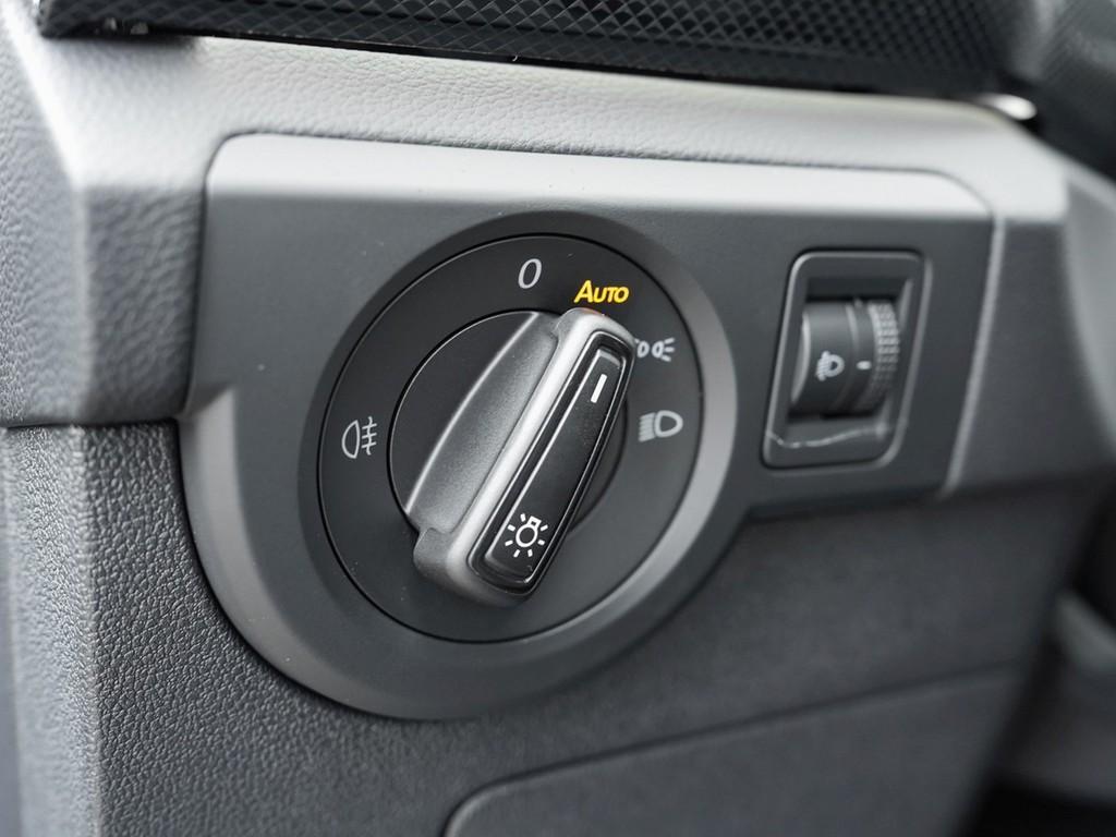 Volkswagen T-Cross GOAL DSG Navi RearView PDC Sitzhz, миниатюра 18