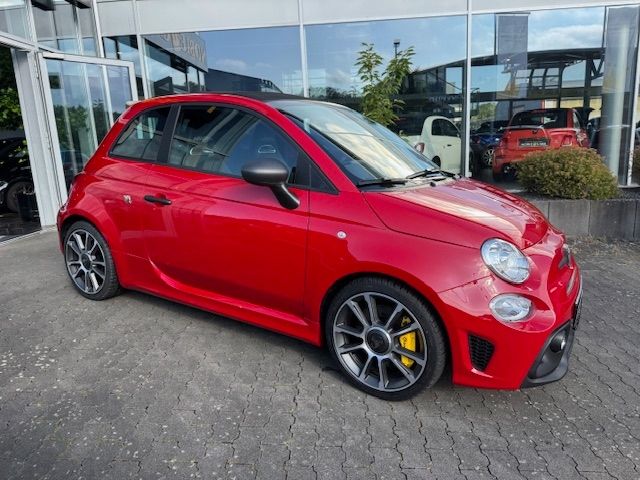 Fahrzeugabbildung Abarth 695C Turismo Leder NAVI Beats 17 ALU