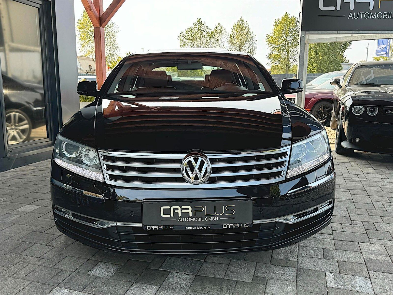 Fahrzeugabbildung Volkswagen Phaeton V8 4Motion Exclusive Individual Premium