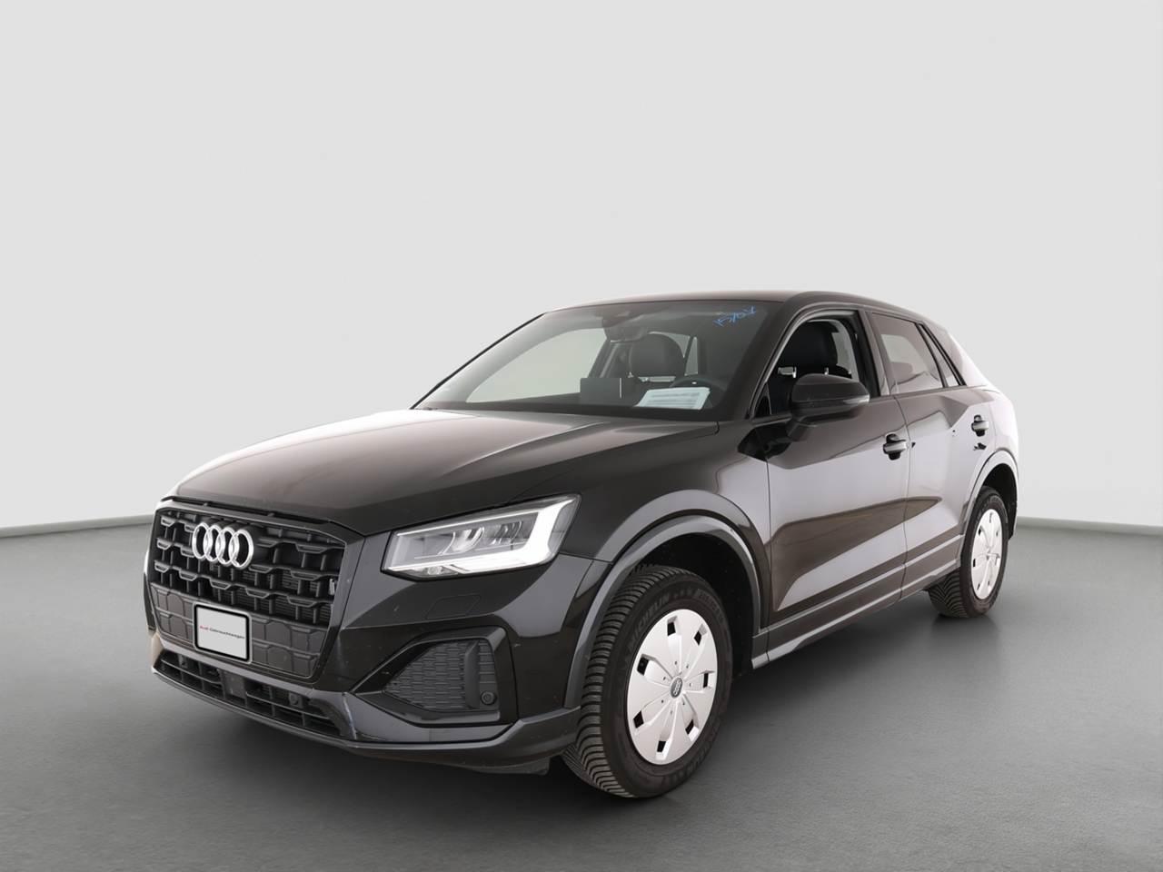 Audi Q2 35 TFSI S tronic Black inkl. WR R-Cam Naviplu, миниатюра 2