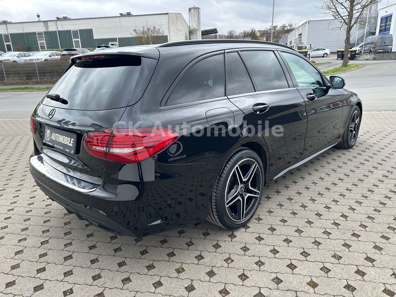 Fahrzeugabbildung Mercedes-Benz C 220d T  4Matic AMG-Line/Navi/LED/Kam/