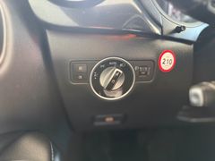MERCEDES-BENZ B 200 Standard - Thumbnail 12