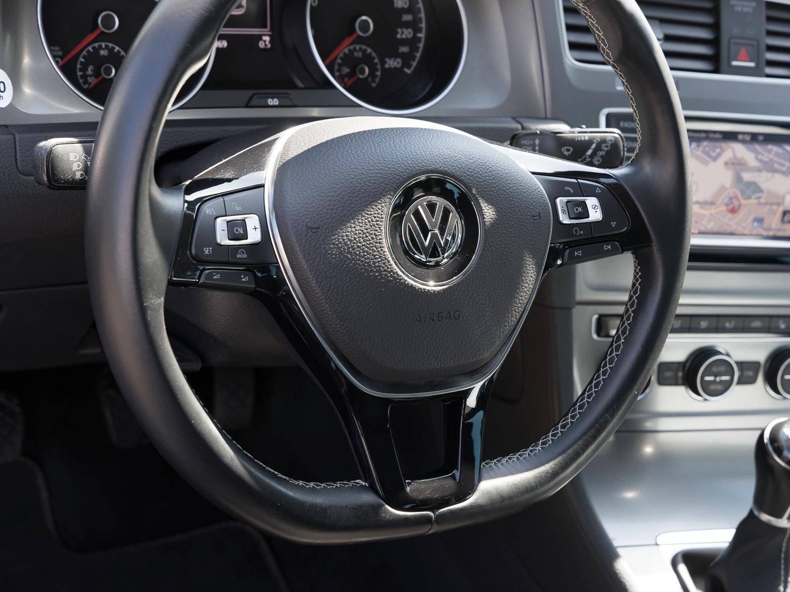 Volkswagen Golf VII 1.2 TSI Lounge NAVI PDC GRA SITZHZG PRI