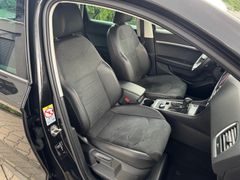 SEAT Ateca 2.0 TFSI FR 4Drive*PANO*360*DCC*BEATS*