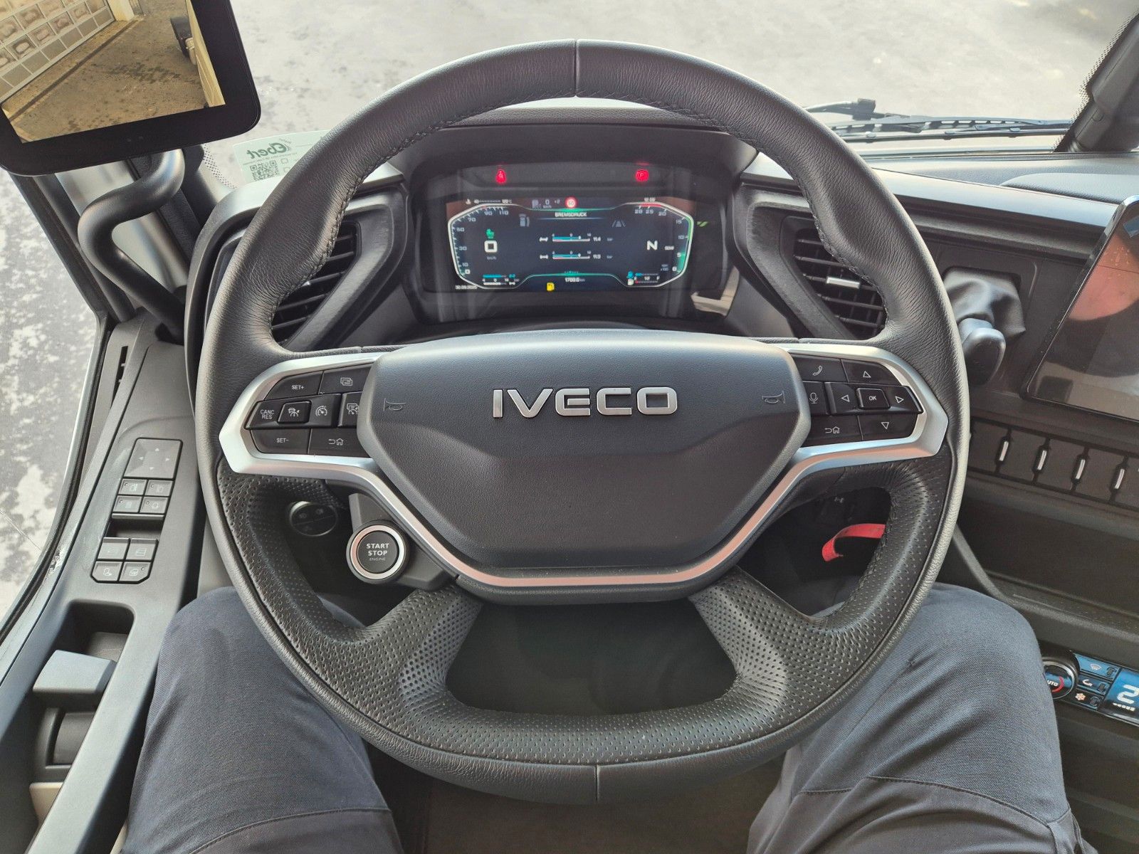 Fahrzeugabbildung Iveco X-Way AS440X50T/P ON+ Hydraulik Intarder Cam