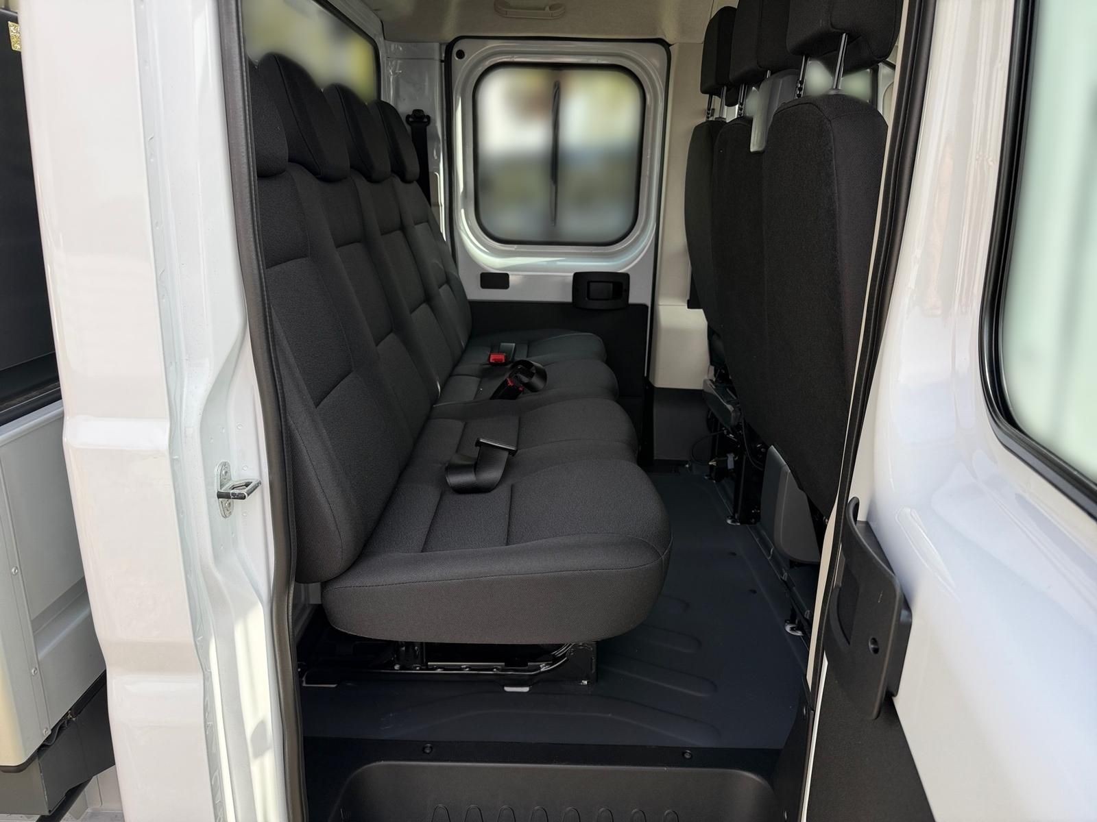 Fahrzeugabbildung Fiat Ducato Maxi L4 Doka Pritschenwagen 140 MT6