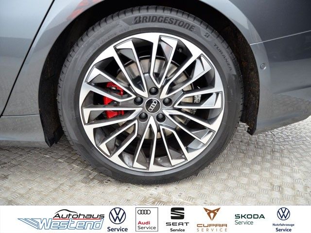 Fahrzeugabbildung Audi A6 Avant 55 TFSIe 270kW qu. Pano HDMatrix Navi