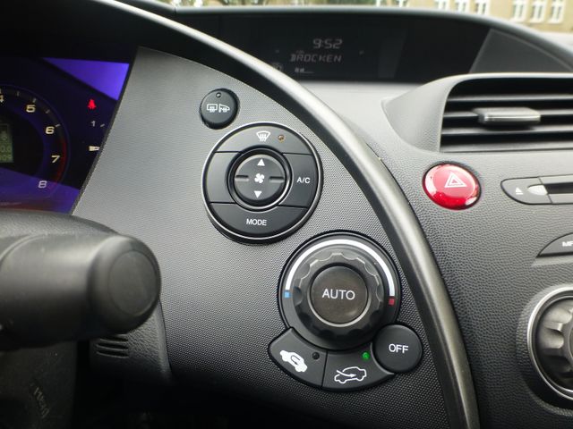 Honda Civic 1,4 Comfort 5-T�rer Klima
