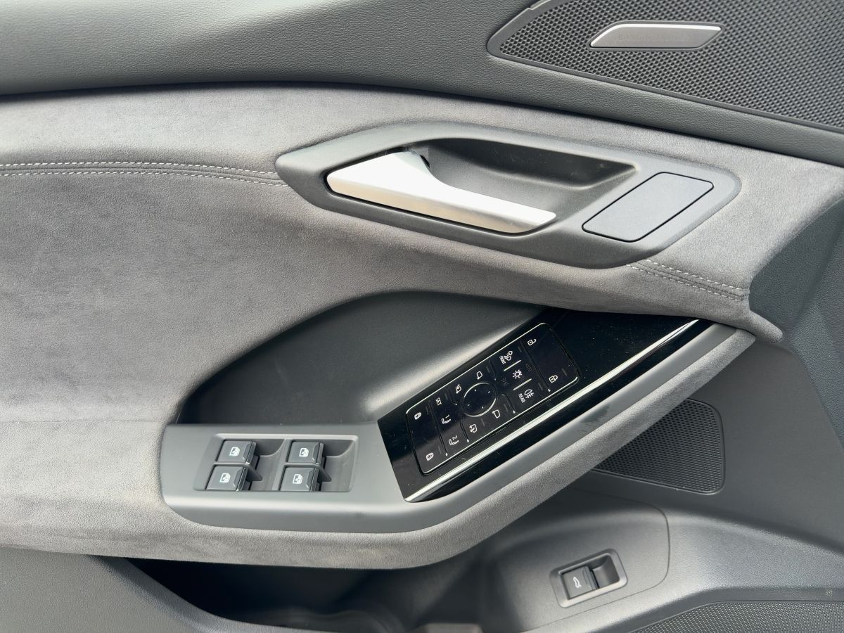 Audi SQ6 e-tron - Bild 16