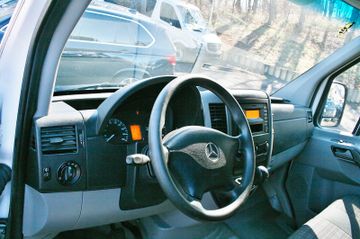 Mercedes Sprinter - 12