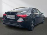 Mercedes-Benz A 200 d Limousine Progressive Night Panorama LED - Mercedes-Benz: Schwarz