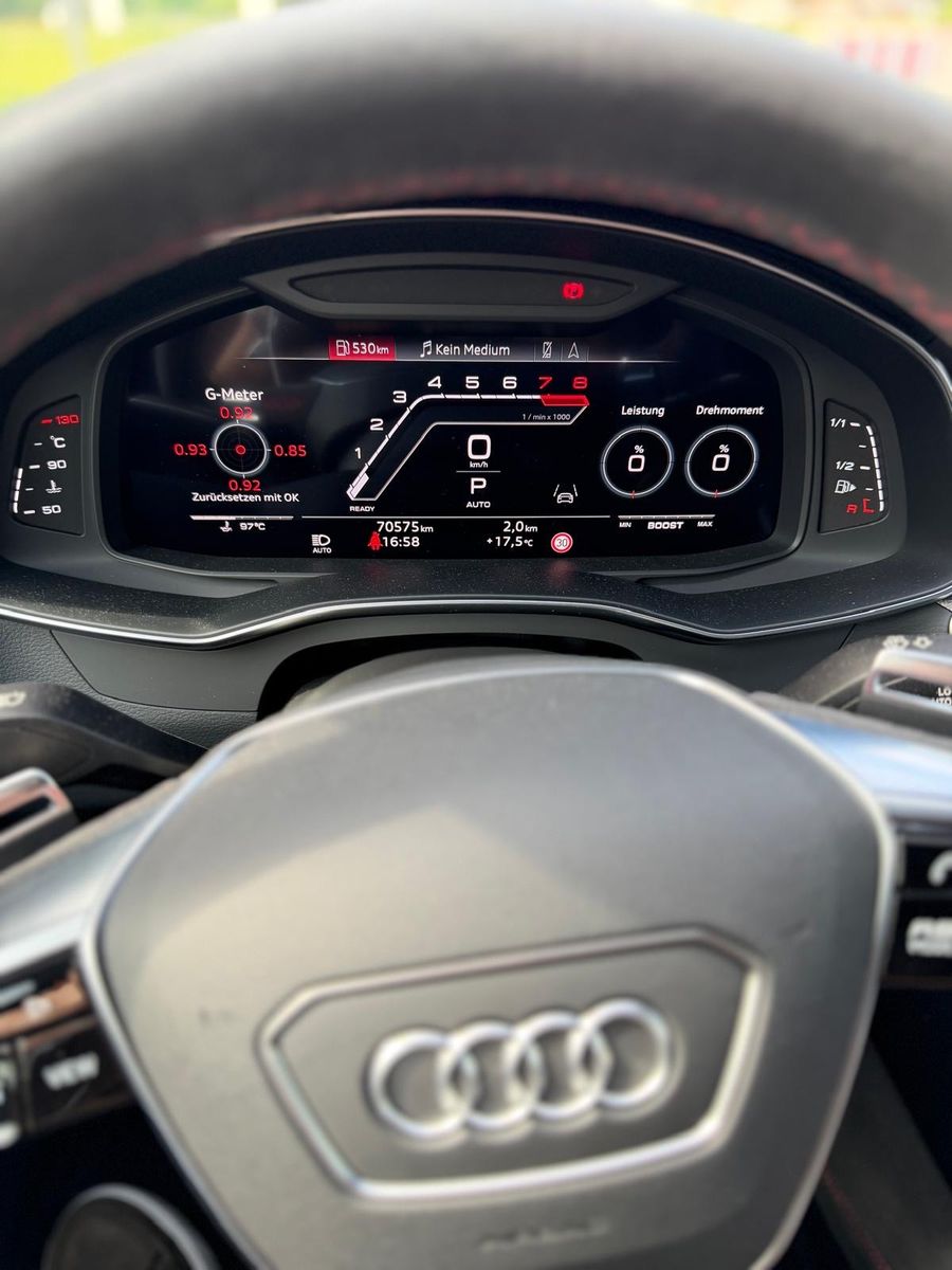 AUDI RS6 4.0 TFSI tiptr. quattro -