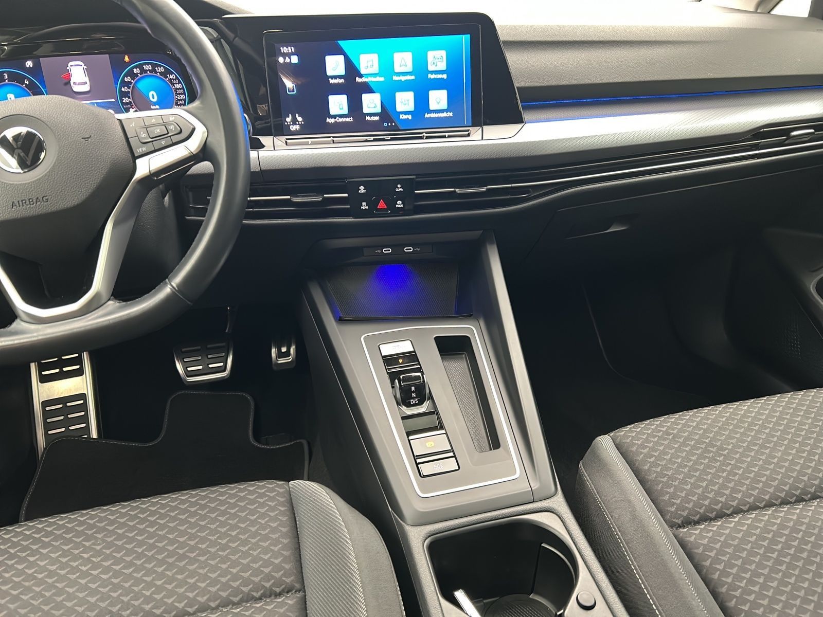 Volkswagen Golf - Bild 9