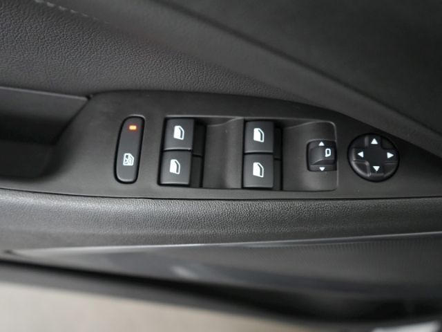 Crossland ELEGANCE+NAVI+RÜCKFAHRKAMERA+SITZ-/LEN