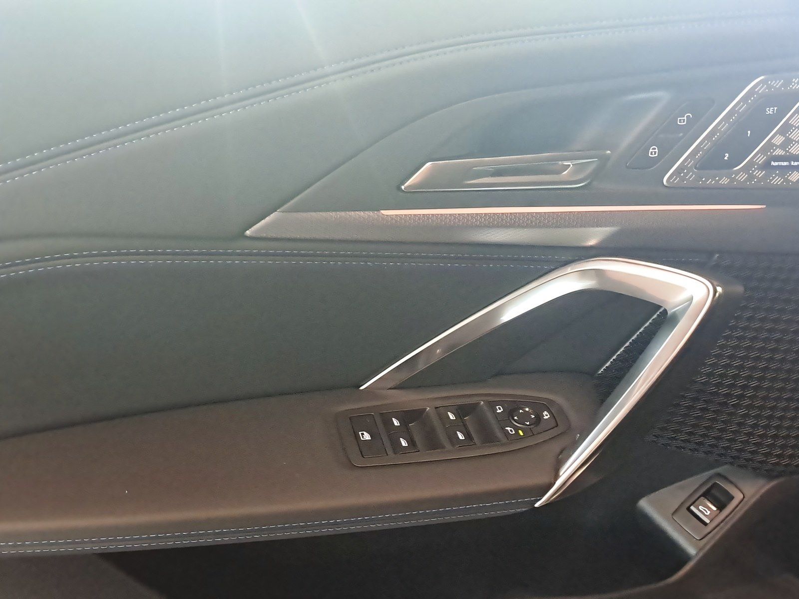 BMW iX1 - Bild 19
