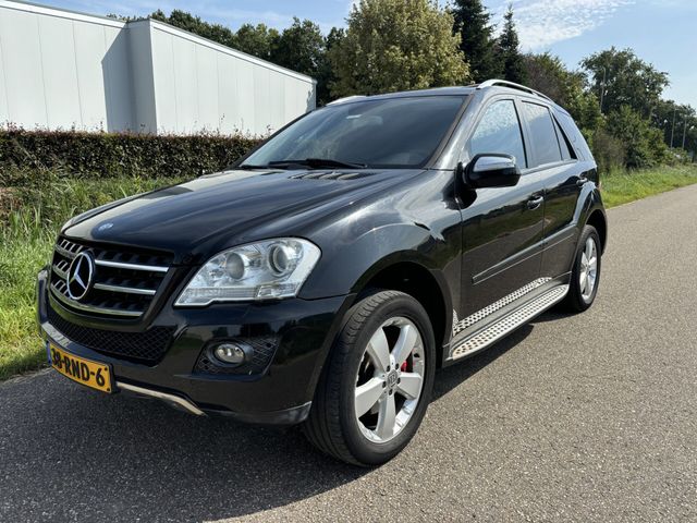 Mercedes-Benz ML 350 M-klasse / automatik / NAVI / Schiebedach