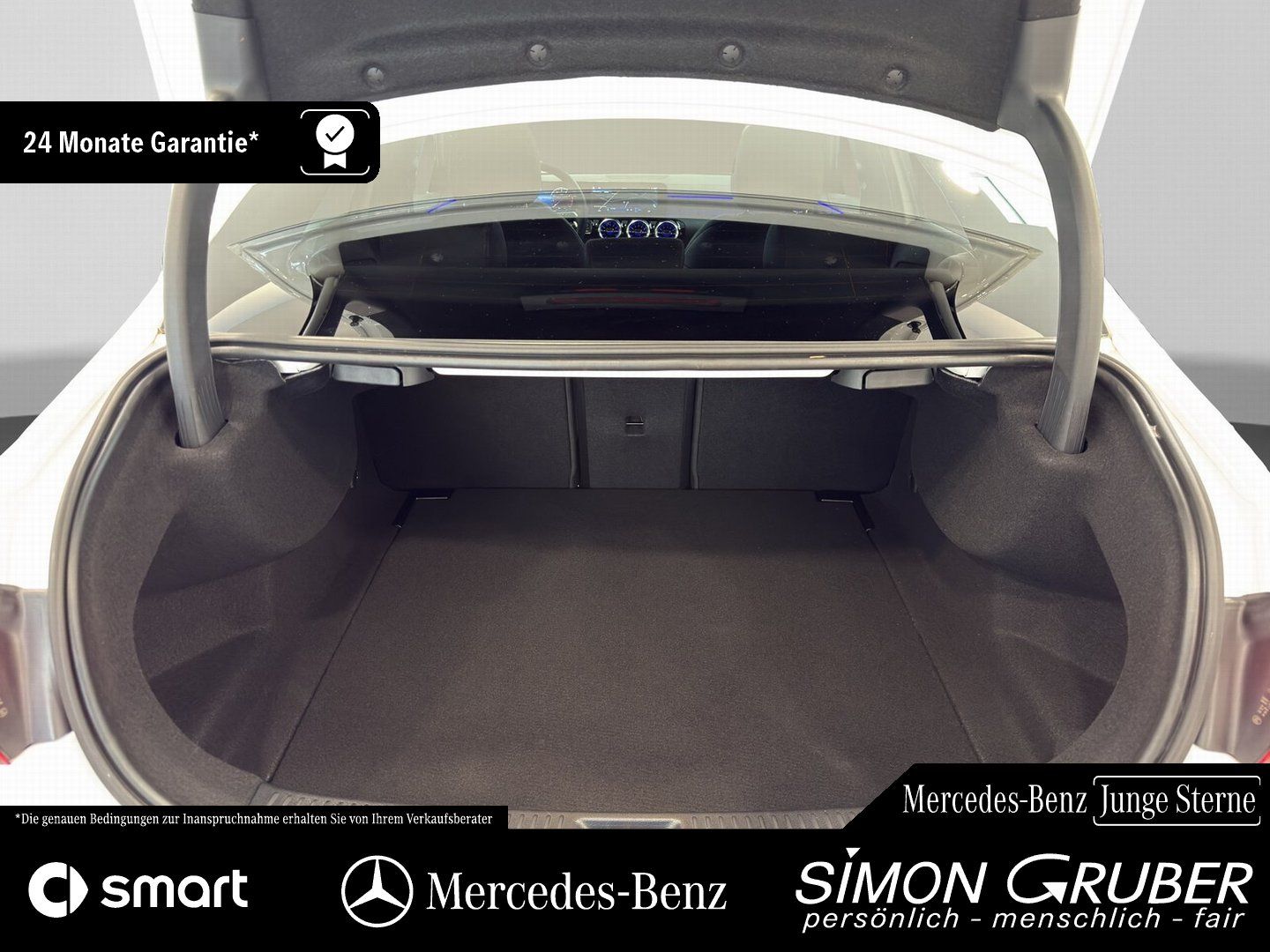 Fahrzeugabbildung Mercedes-Benz A 180 Limo AMG Night Multibeam ACC Keyless Ambi