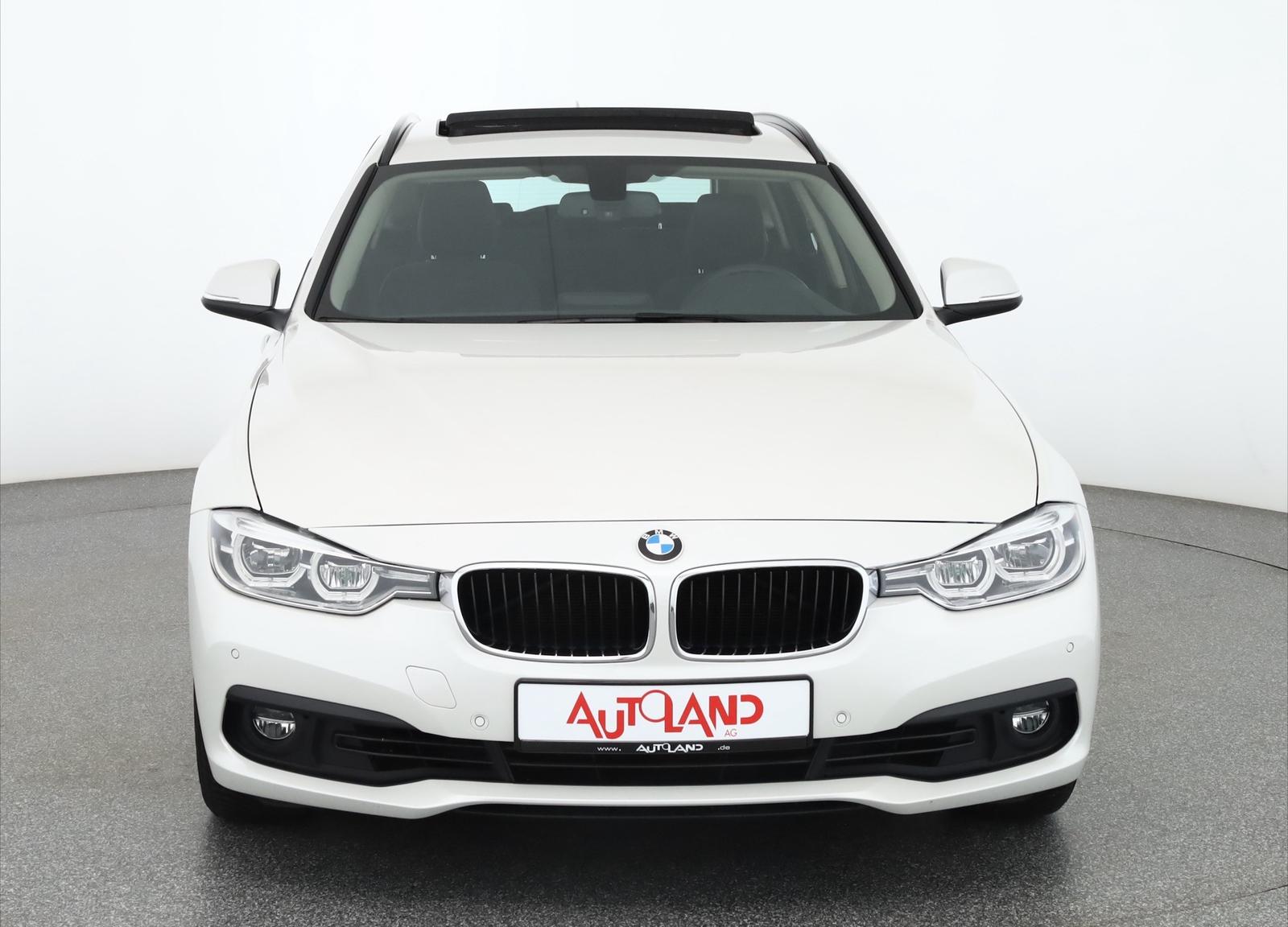 BMW 320i Touring Advantage LED Navi Schiebedach AHK