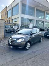 Lancia Ypsilon 1.2 69 CV 5 porte S&S Gold - Lancia Ypsilon aus 2013