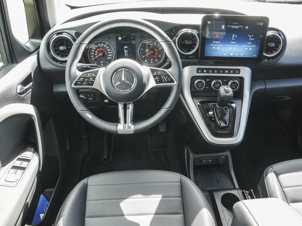 Mercedes-Benz T 180d Progressive MBUX LED Kamera KEYLESS-GO 7G