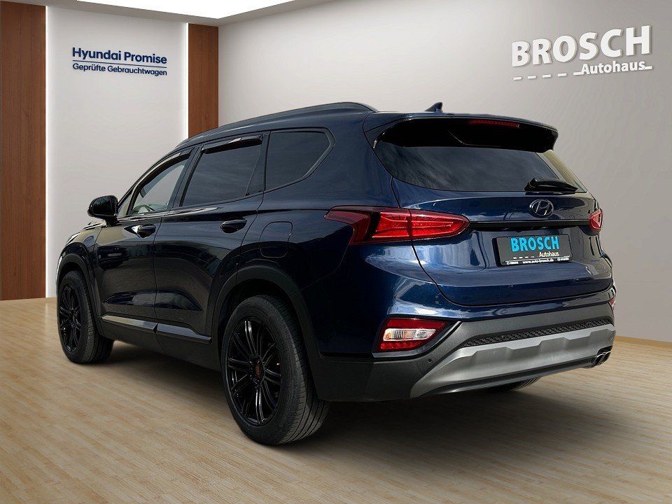 Fahrzeugabbildung Hyundai SANTA FE SEVEN 2.2 CRDi 4WD 8AT PREMIUM PANO 1HD