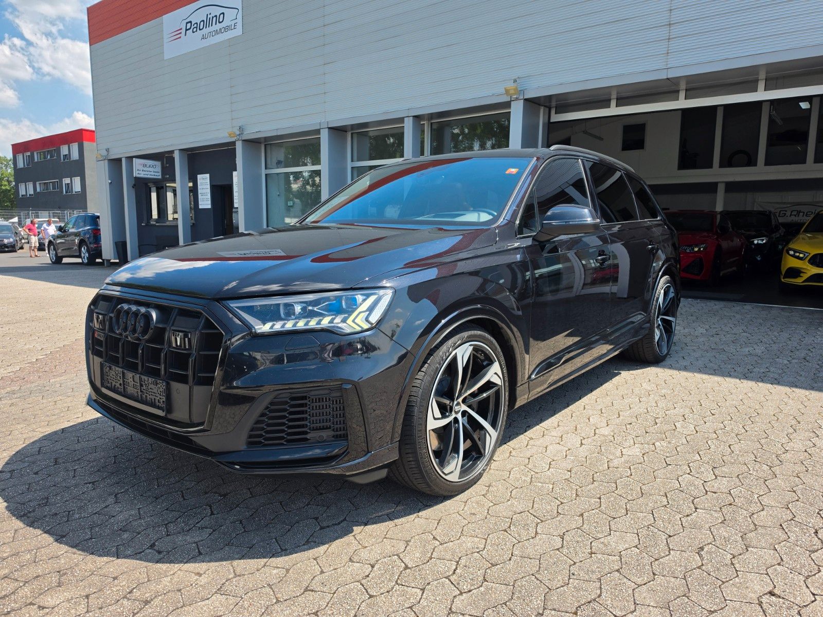 AUDI SQ7 4.0 TDI quattro*CARBON*HuD*PANO*Massage