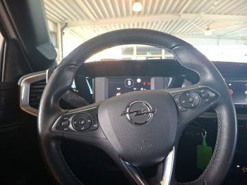 Bild 14 Opel Mokka GS Digitales Cockpit LED ACC Apple CarPlay