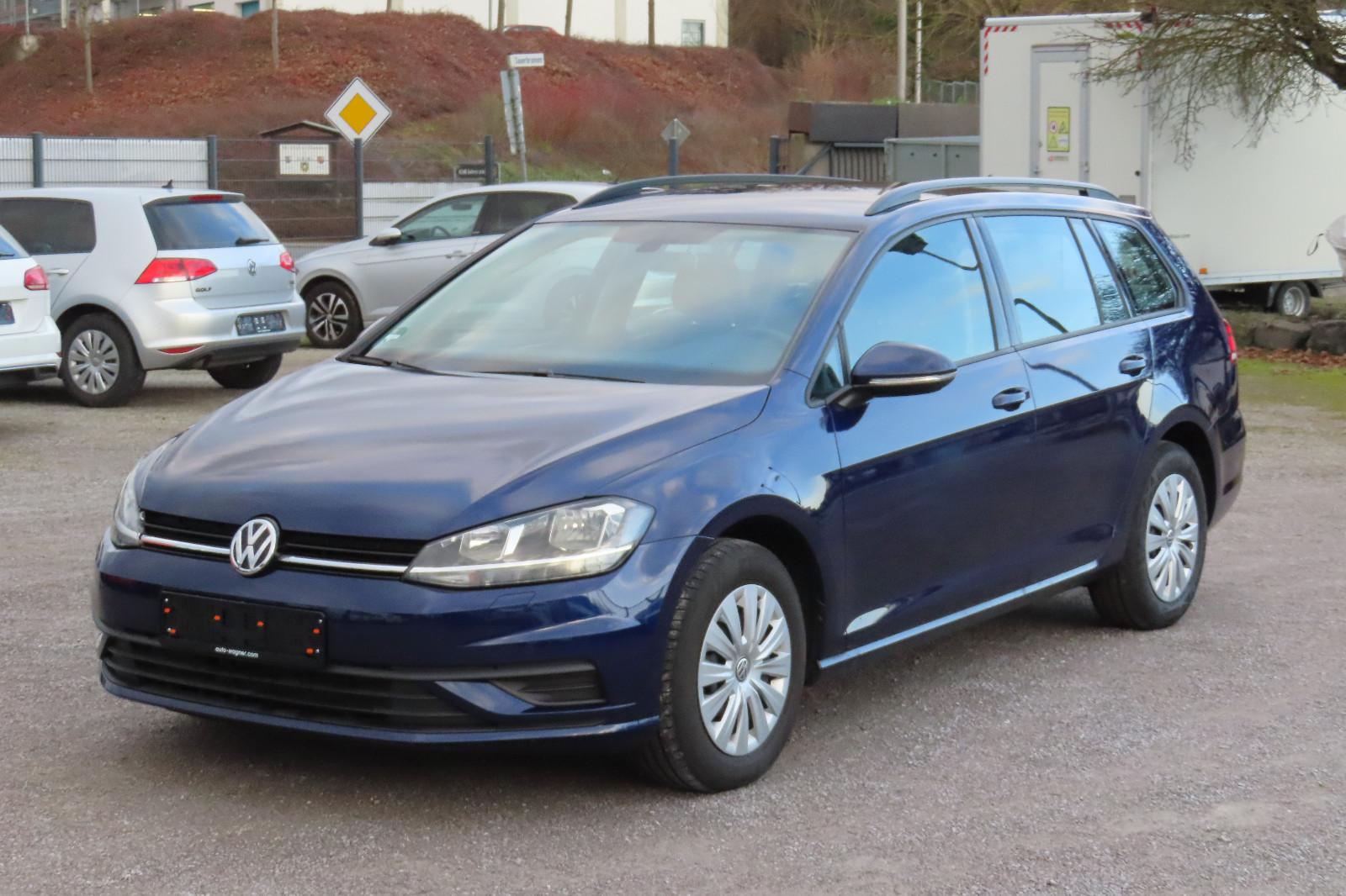 Volkswagen Golf VII Var 1,6 TDi Navi Climatonic Sitzheizung