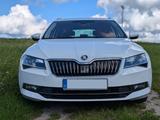 Skoda Superb Combi L&K 2.0 TDI 4x4 DSG Vollausstattung - Skoda Superb von privat