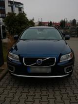 Volvo XC70 D5 AWD Geartronic Ocean Race Ocean Race - Volvo XC70 aus 2011