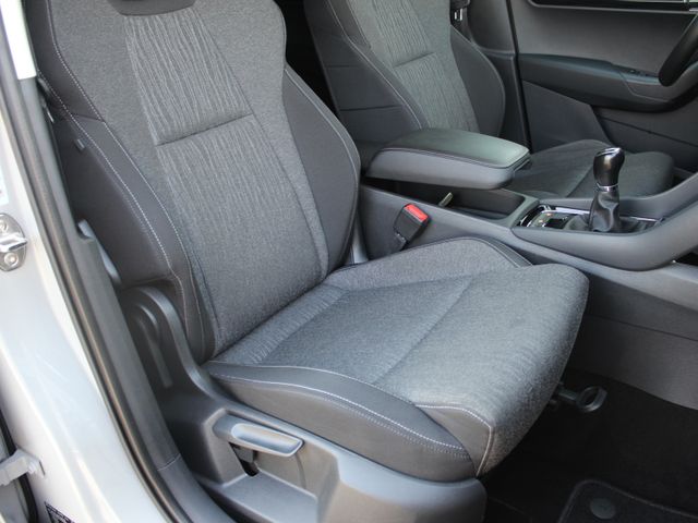Karoq 1.6 TDI Style  Navi*Standheizung*LED