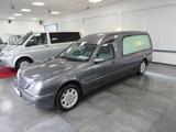 Mercedes-Benz E 220 CDI Stolle Bestattungswagen / Leichenwagen - gebrauchte Mercedes-Benz E 220 aus dem Jahr 2002