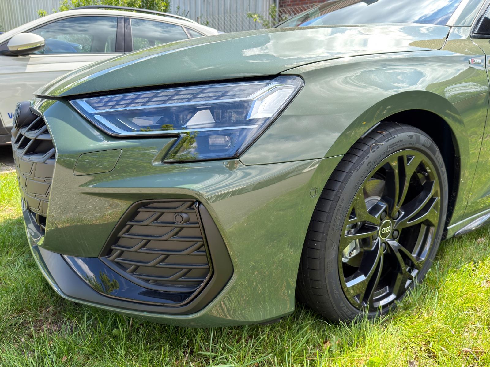 Audi A3 Sportback 35 TFSI 3x S-line PANO SONOS Matrix