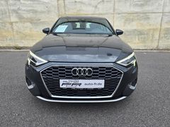 AUDI A3 Sportback Advanced 2.0 TDI S-Tronic Sport 19" AUDI A3 Sportback Advanced 2.0 TDI S-Tronic Sport 19"