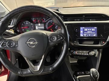 Fotografie 14 des Opel Corsa 1.2 Start/Stop Edition