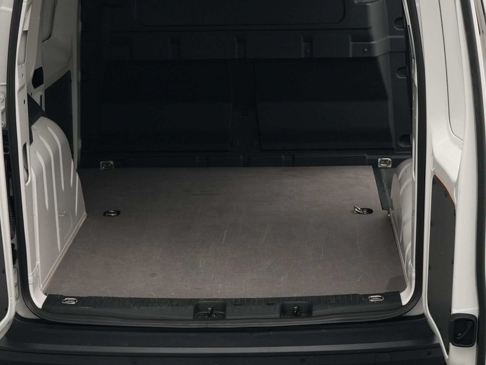 Volkswagen Caddy - Bild 15