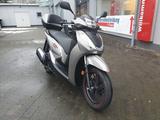 Honda SH 300i ABS Keyless + TopCase + Scheibe  - Offers