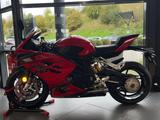Andere QjMotors SRK 921 RR - NEU MOTORRAD