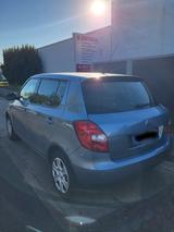 Skoda Fabia 1.2 blau 4/5 Türer *HTP *Klima... - Skoda Fabia aus 2007: 1.4