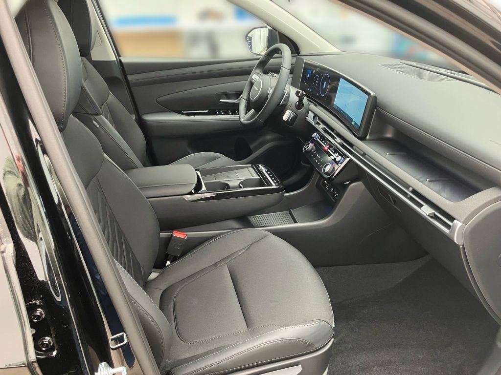 Fahrzeugabbildung Hyundai TUCSON 1.6 T-GDi 2WD 7-DCT Trend 2xKlima 4xSHZ