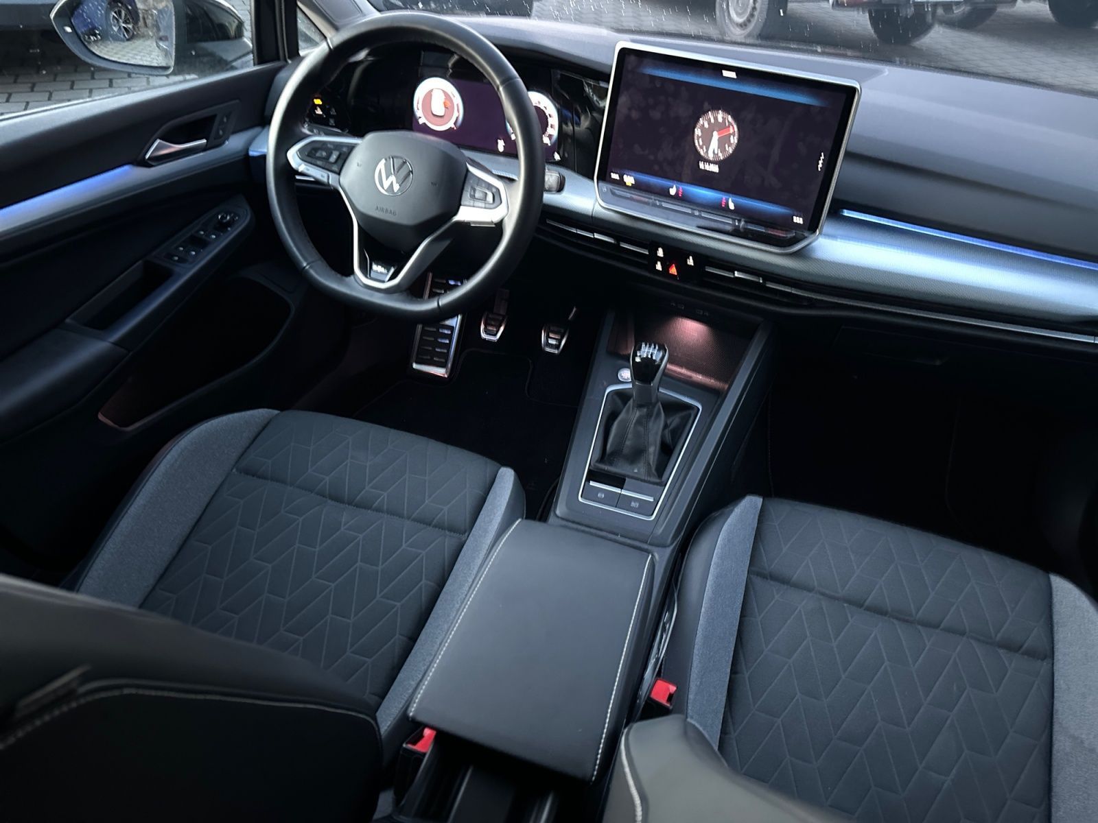 Volkswagen Golf - Bild 10