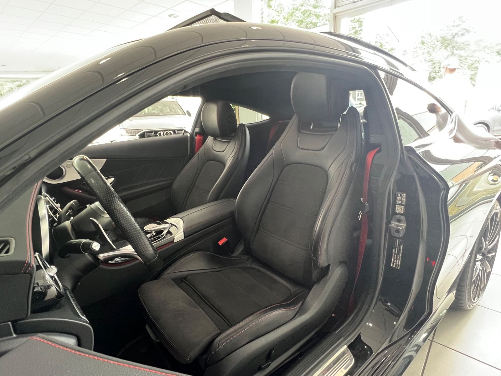 Fahrzeugabbildung Mercedes-Benz C 43 AMG Coupé 4Matic * PANORAMADACH *