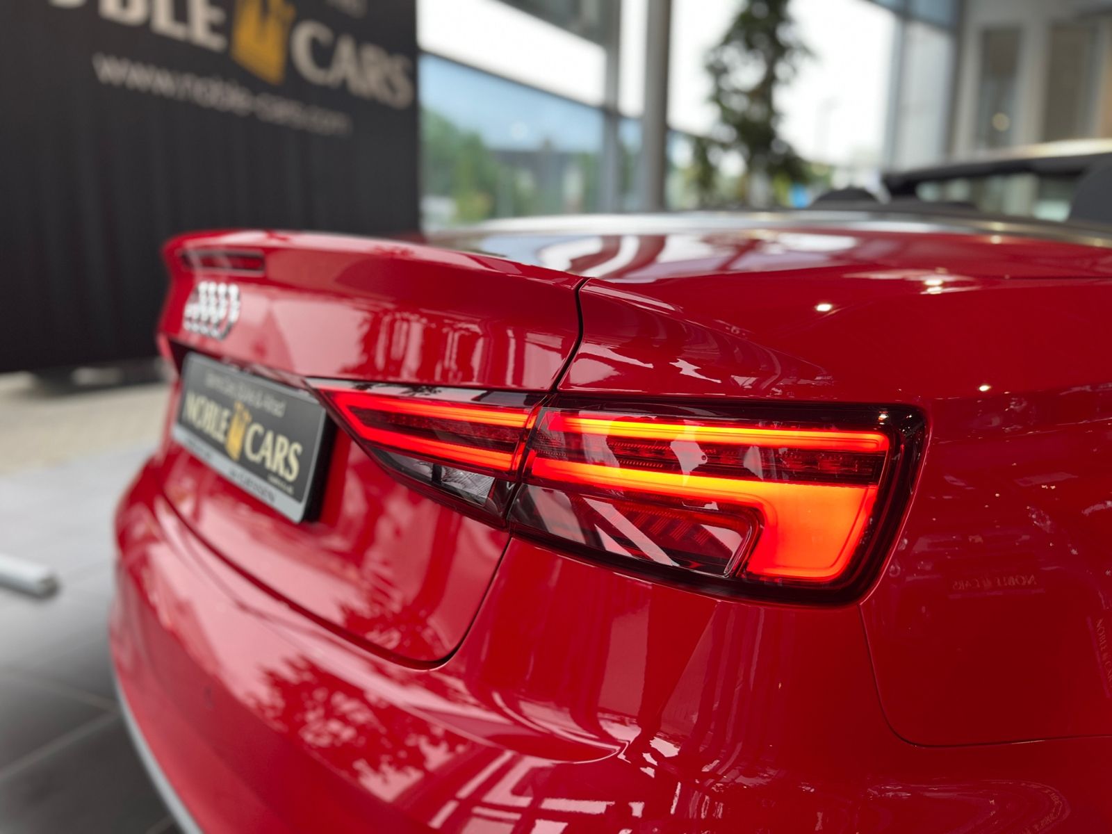 Fahrzeugabbildung Audi A3 Cabriolet  S line KAM LED ALU