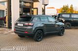 Jeep Compass Upland-MHEV 1,5l Mild eHybrid,T&I Paket - Jeep Compass in Halle