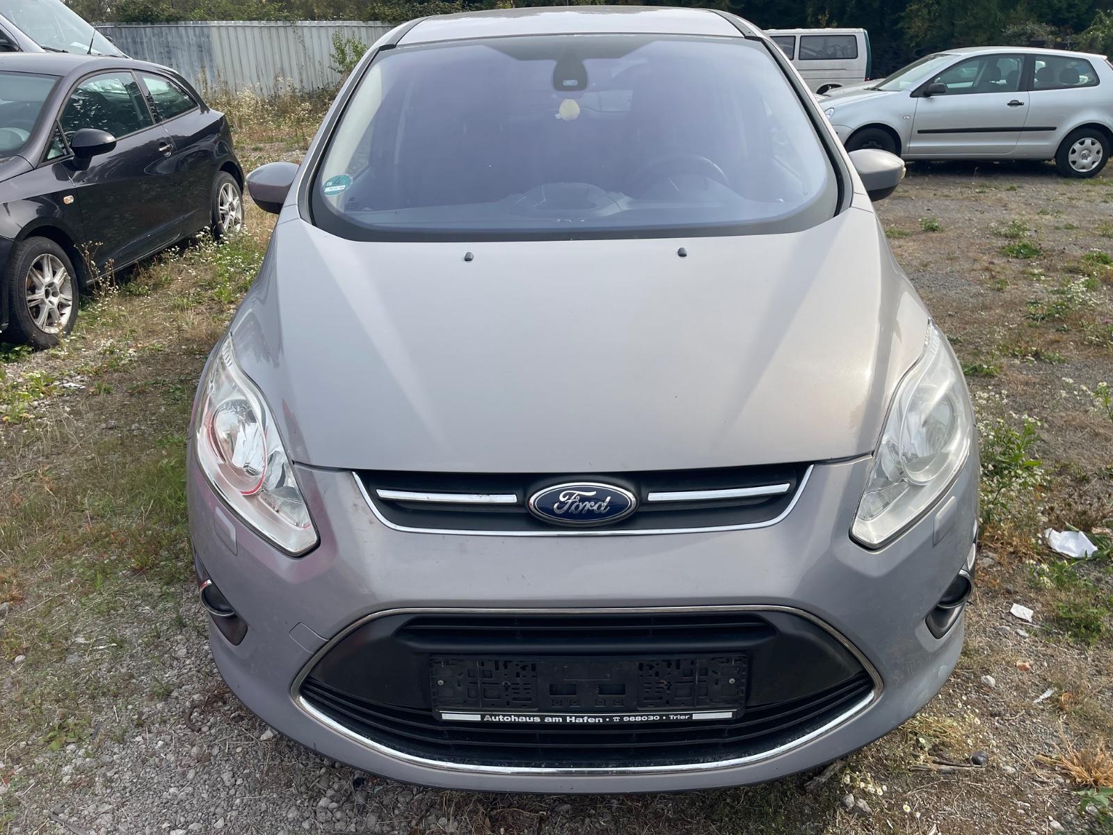 Ford Grand C-MAX 2012 — rear view