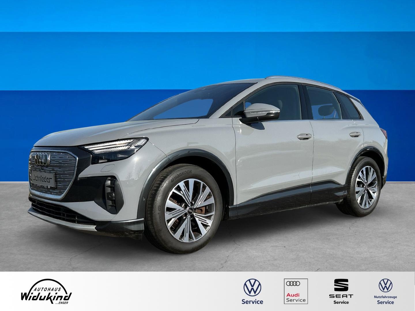 Audi Q4 50 basis quattro AD AHK-klappbar Navi Digital