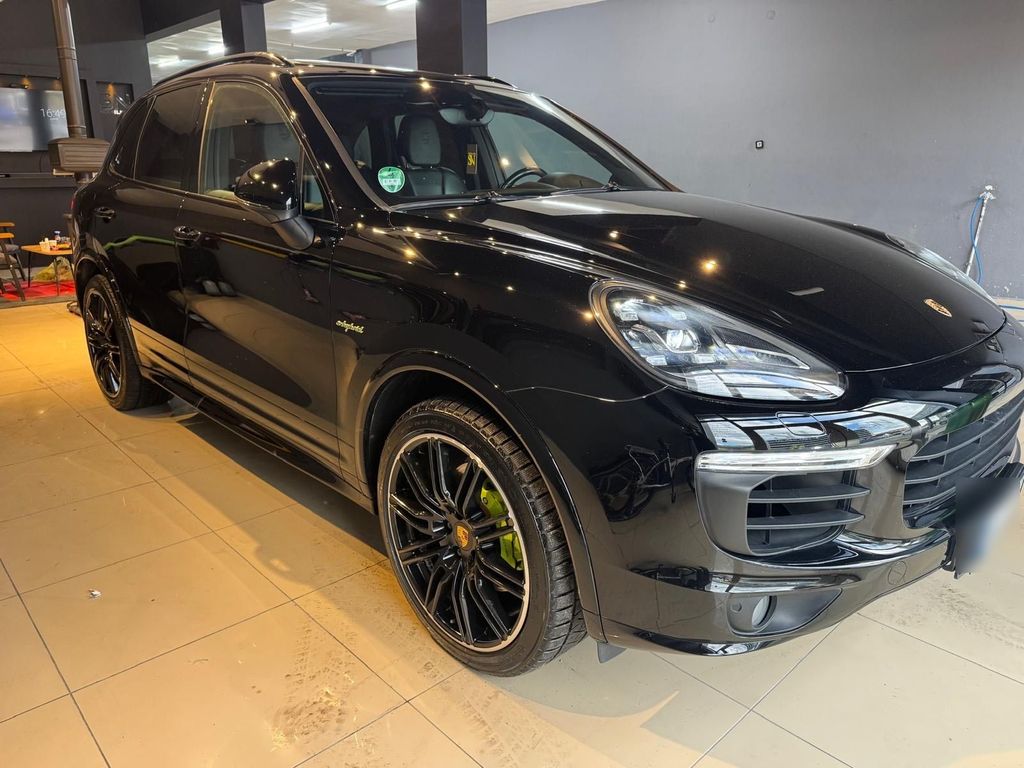 Image of Porsche Cayenne