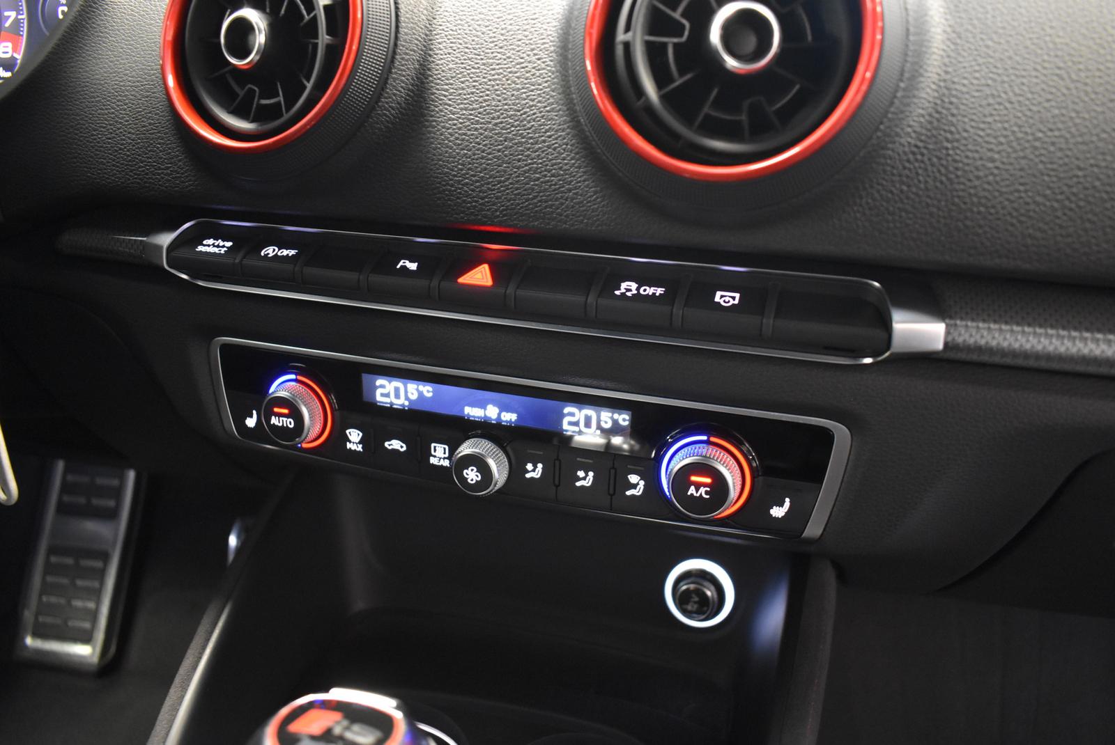 Audi RS3 2.5 TFSI Quattro Lim Aut Navi LED Kamer
