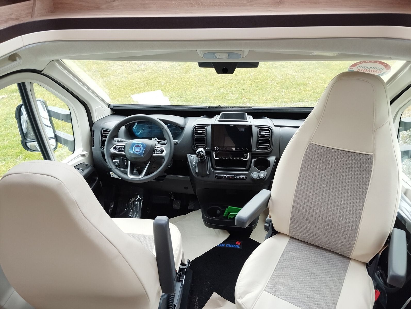 Fahrzeugabbildung Eura Mobil Profila RS PRS 720 QF Automatik/Plus Paket Alde